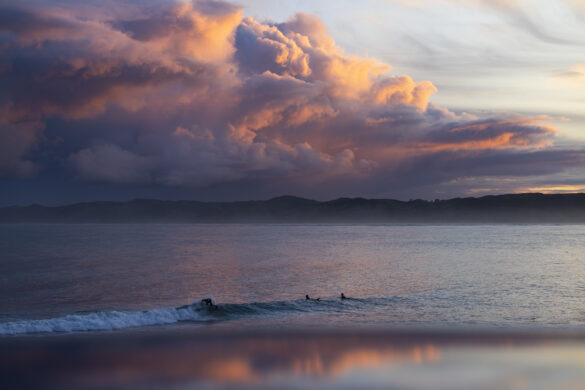 Dawn at Manu Bay. Photo: Derek Morrison